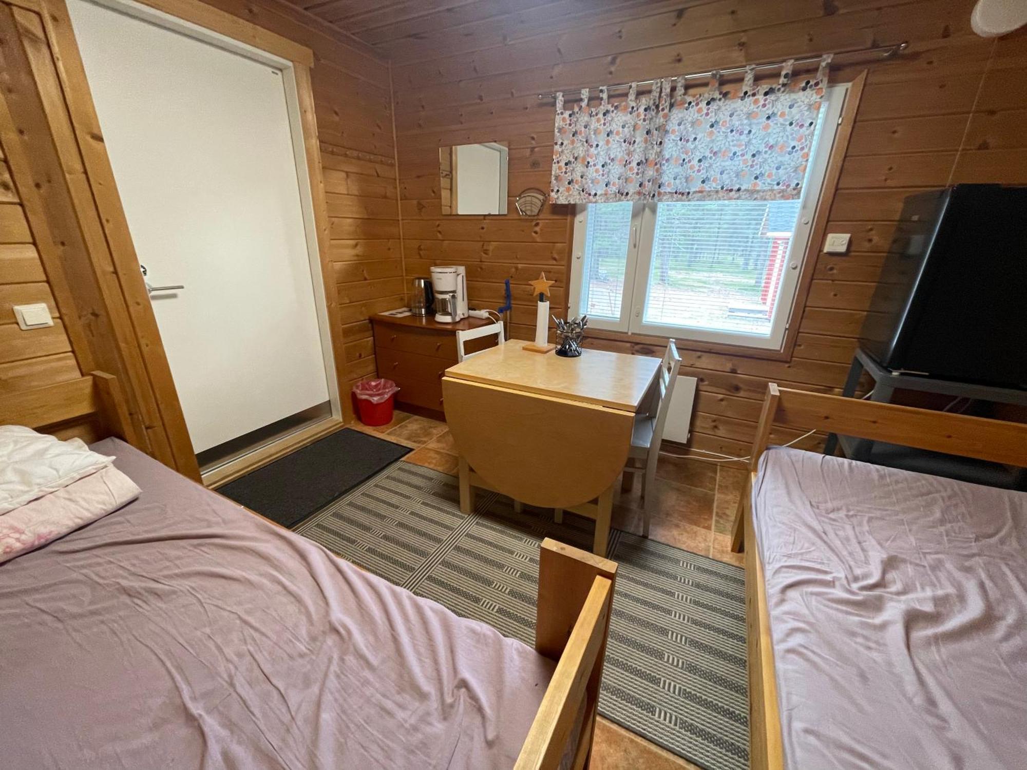 Porotila Toini Sanila Hotel Sevettijarvi Luaran gambar