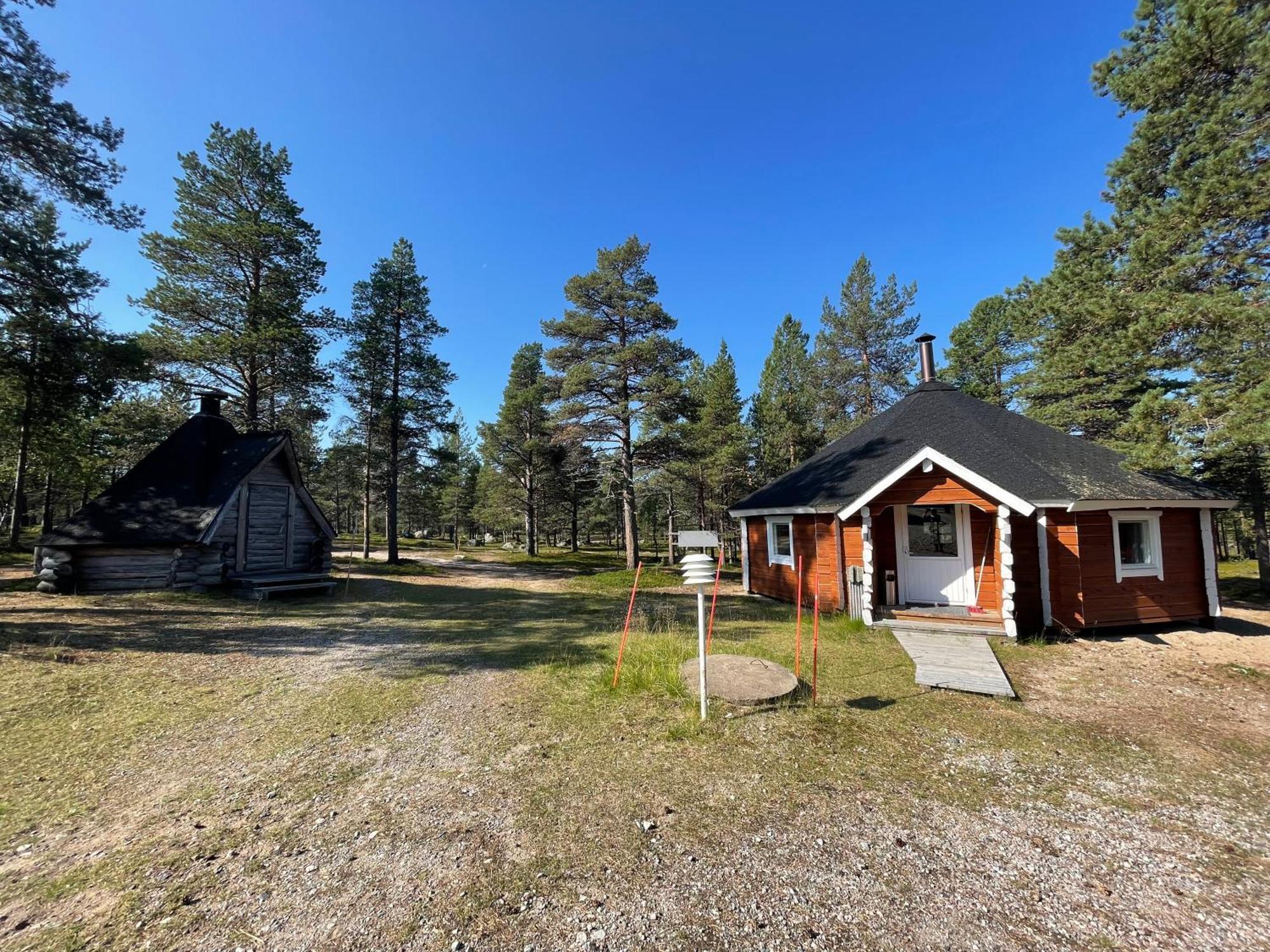 Porotila Toini Sanila Hotel Sevettijarvi Luaran gambar